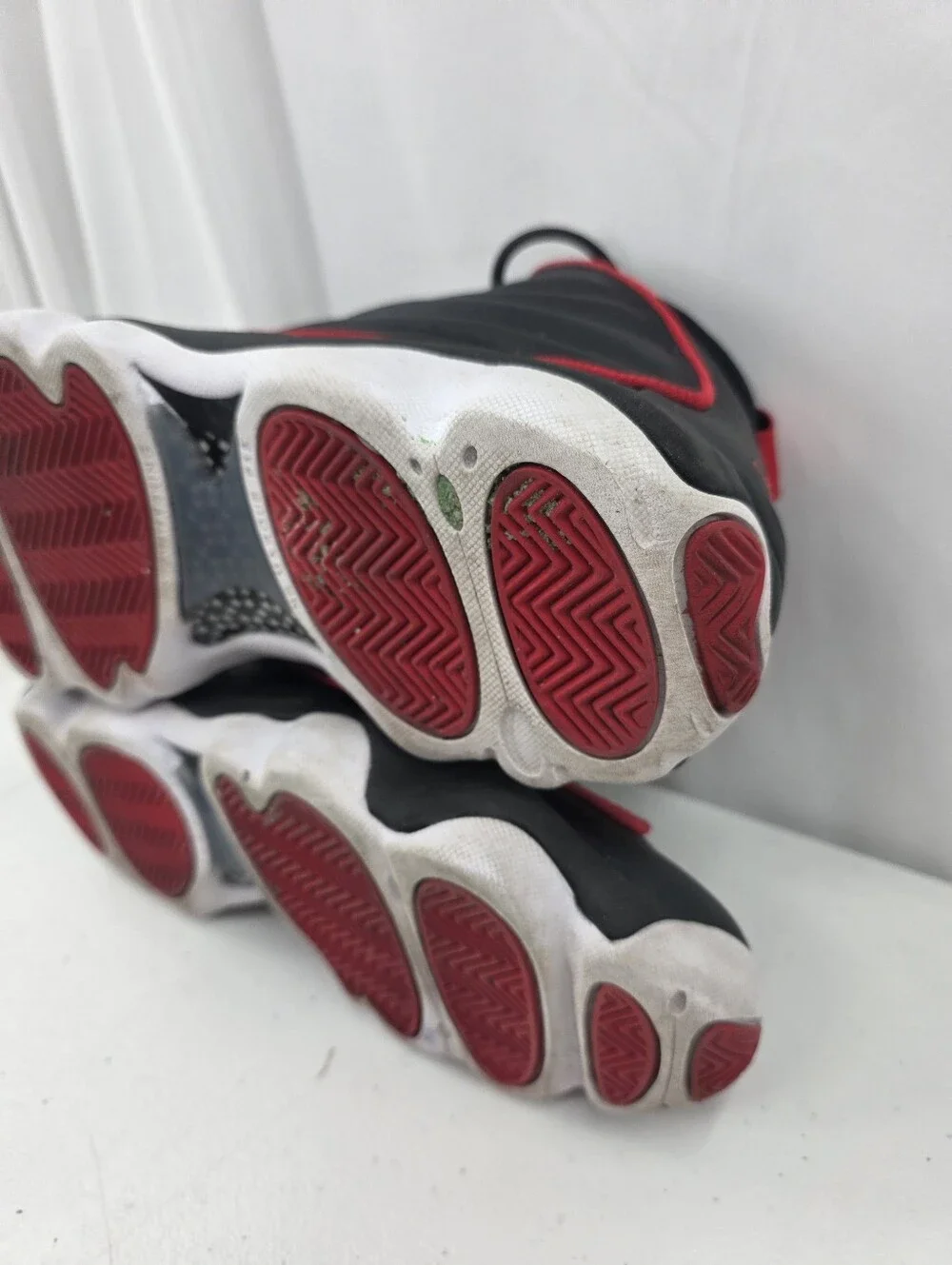 Nike Jordan Pro Strong University Basketball Shoes Sneaker DC7911-061 Size 7Y.